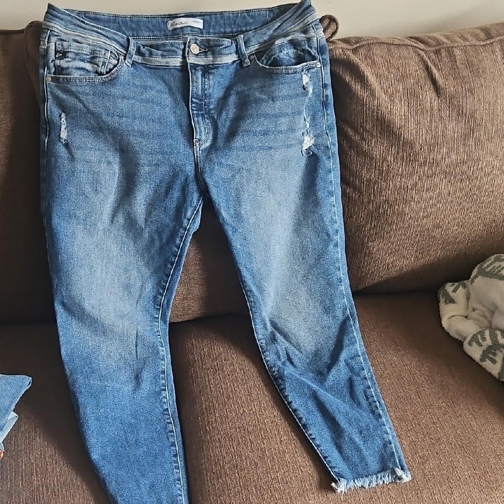 KanCan Distressed Blue Skinny Jeans